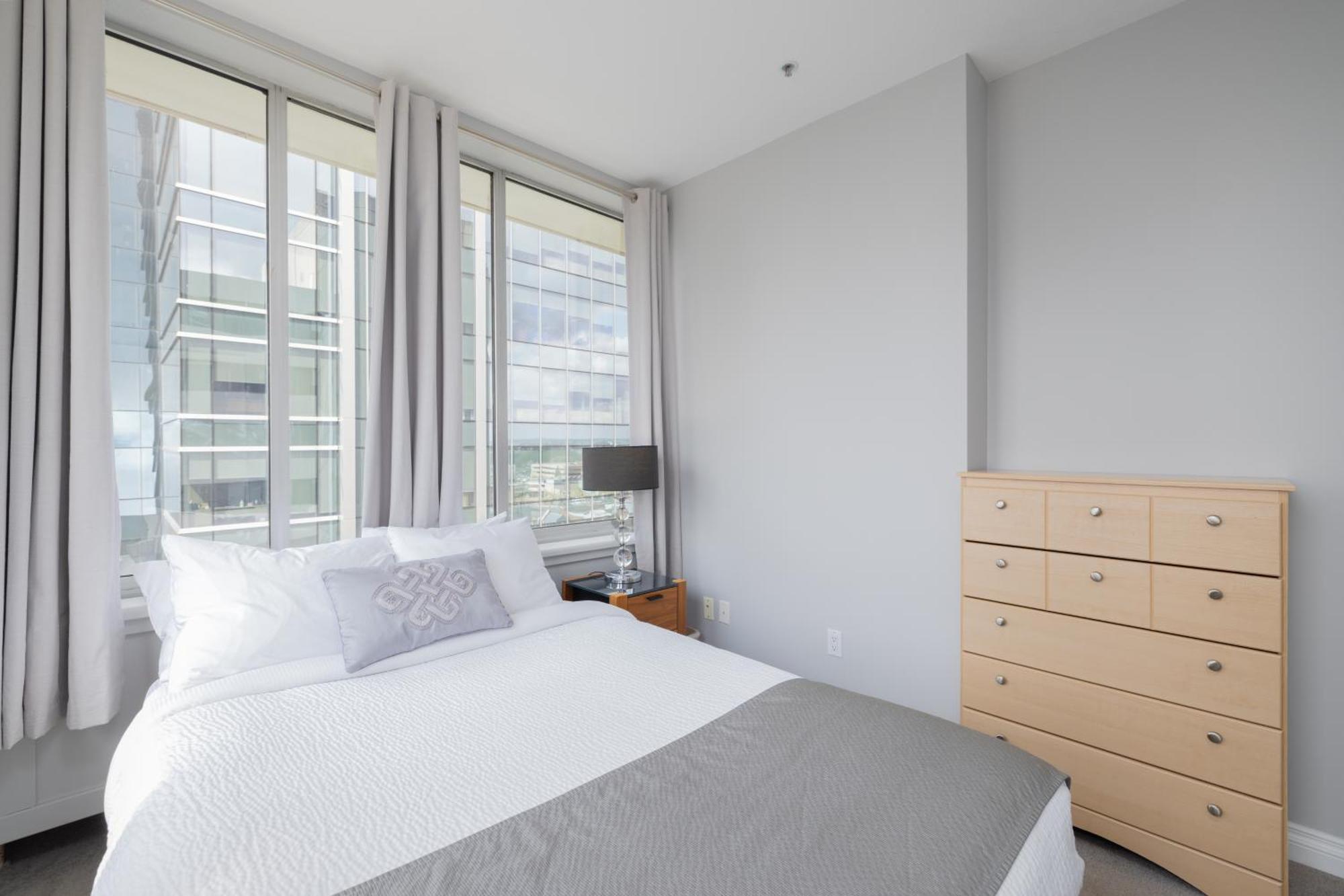 Obasa Suites @ The Hamilton Ρεγκίνα Εξωτερικό φωτογραφία